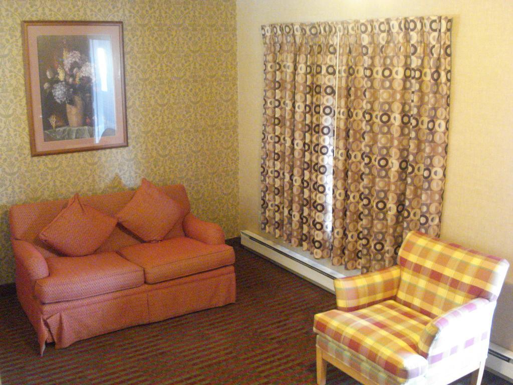 All Seasons Inn & Suites Bourne Exterior foto